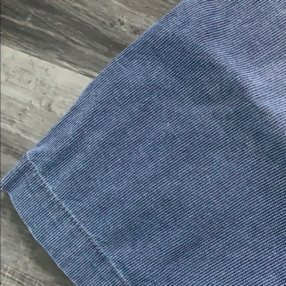 Shorts - Picture 3 of 3